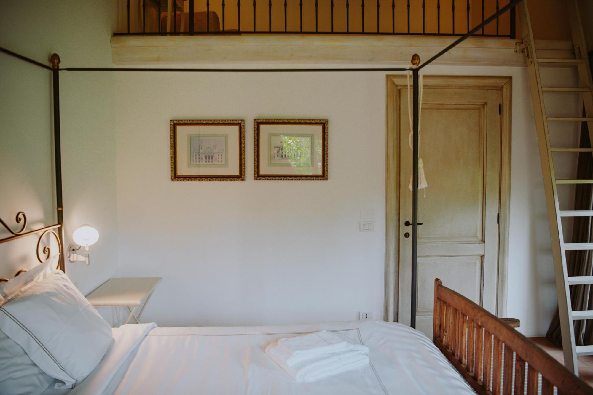 Relais De Charme Le Videlle Pensionat Raffa Exteriör bild